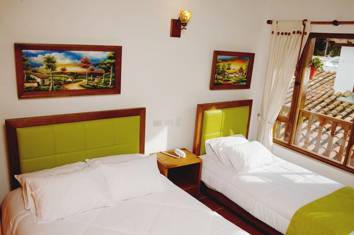 Imagen de la habitación del Hotel Villa Alegria. Foto 2