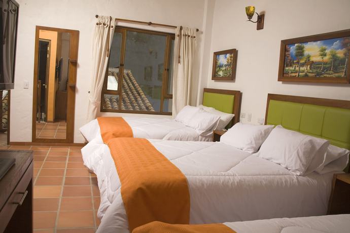 Imagen de la habitación del Hotel Villa Alegria. Foto 9