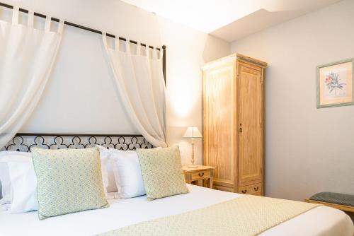 Imagen de la habitación del Hotel Villa Alessandra. Foto 11