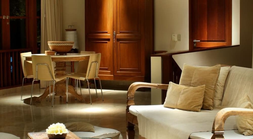 Imagen de la habitación del Hotel Villa Ali Agung. Foto 10