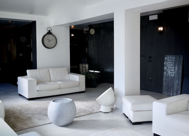 Imagen de los interiores del Hotel Villa Alighieri. Foto 18