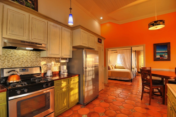 Imagen de la habitación del Hotel Villa Allamanda. Foto 8