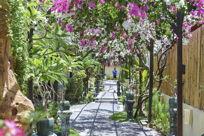 Imagen de los interiores del Hotel Villa Almarik. Foto 11