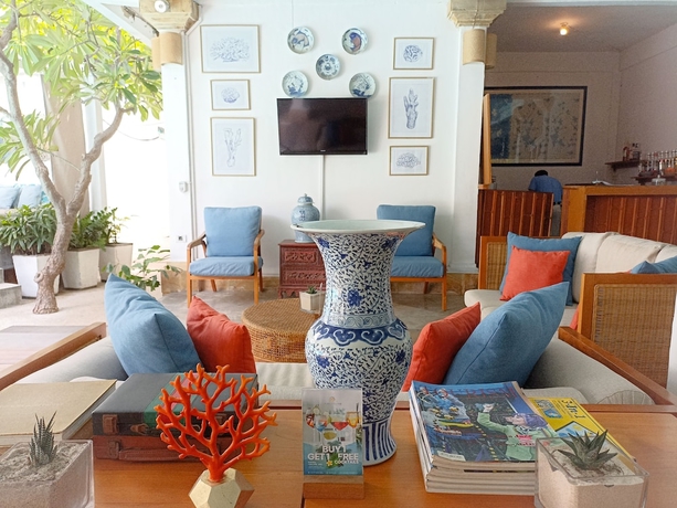 Imagen de los interiores del Hotel Villa Almarik. Foto 15