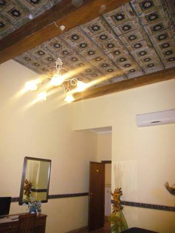 Imagen de la habitación del Hotel Villa Altieri. Foto 6