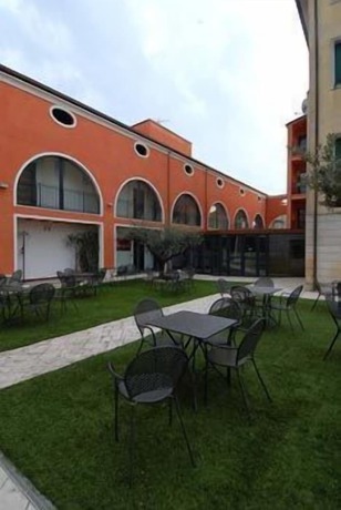 Imagen general del Hotel Villa Altura. Foto 1