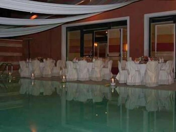 Imagen de la piscina del Hotel Villa Altura. Foto 19