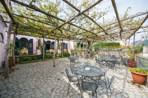 Imagen de la habitación del Hotel Villa Amore. Foto 3