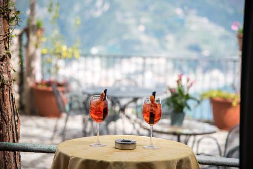 Imagen de la habitación del Hotel Villa Amore. Foto 7