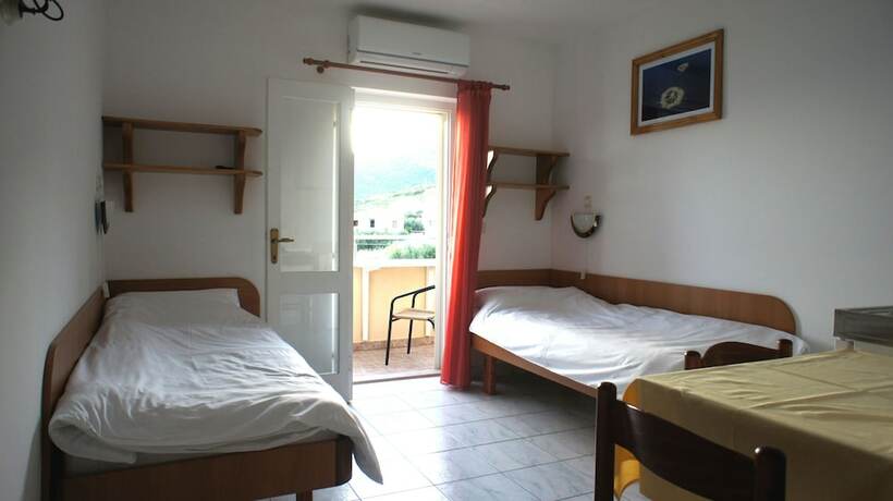 Imagen de la habitación del Hotel Villa Ana, Bol. Foto 23