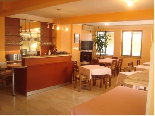 Imagen general del Hotel Villa Ana, Krk. Foto 2