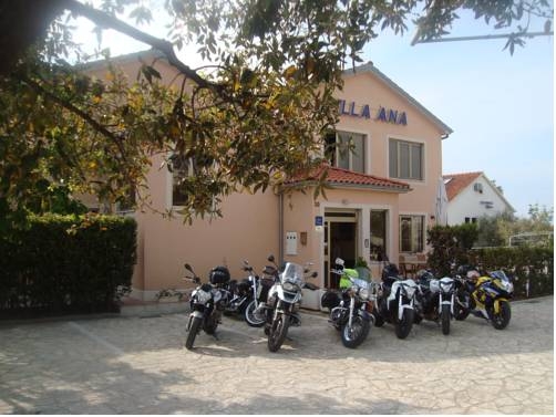Imagen general del Hotel Villa Ana, Krk. Foto 5