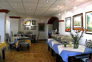 Imagen del bar/restaurante del Hotel Villa Ana Maria. Foto 2