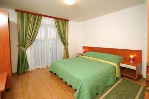 Imagen general del Hotel Villa Ana, Seget Donji. Foto 5