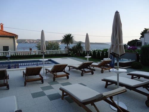 Imagen general del Hotel Villa Ana, Seget Donji. Foto 9