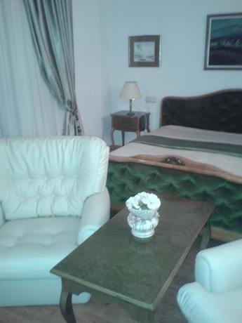Imagen de la habitación del Hotel Villa Angel. Foto 1