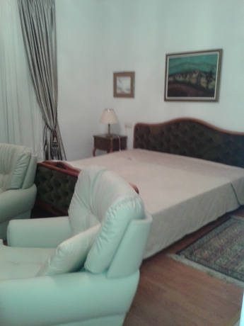 Imagen de la habitación del Hotel Villa Angel. Foto 2