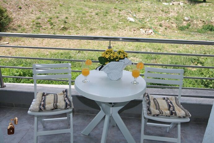 Imagen de la habitación del Hotel Villa Angelina, Becici. Foto 20