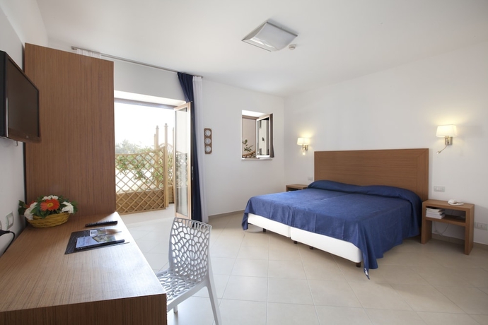 Imagen de la habitación del Hotel Villa Angelina, Massa Lubrense. Foto 5