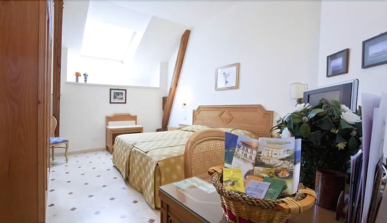 Imagen de la habitación del Hotel Villa Angelina, Massa Lubrense. Foto 8