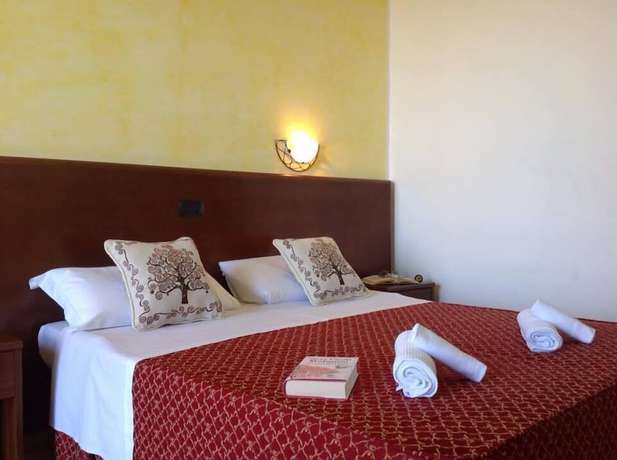 Imagen de la habitación del Hotel Villa Aniana. Foto 9