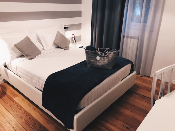 Imagen de la habitación del Hotel Villa Anita. Foto 10