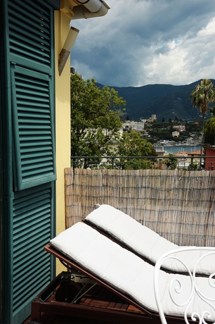 Imagen de la habitación del Hotel Villa Anita. Foto 17