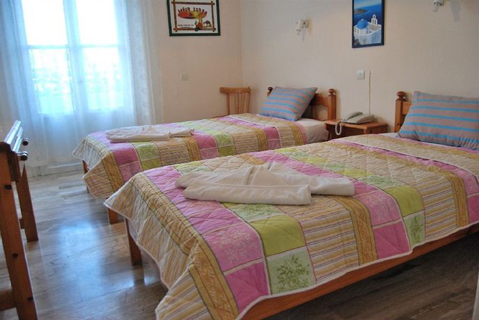 Imagen de los exteriores del Hotel Villa Anneta. Foto 8