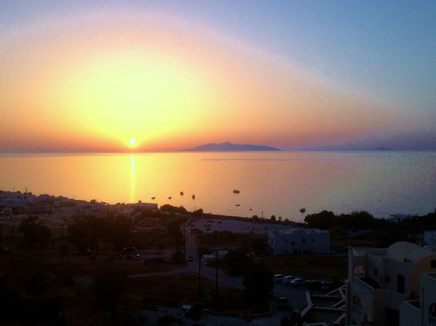 Imagen de los exteriores del Hotel Villa Anneta. Foto 12