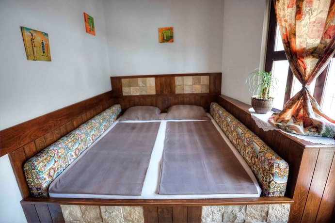 Imagen de la habitación del Hotel Villa Anri. Foto 3