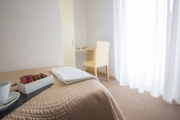 Imagen de la habitación del Hotel Villa Anthea. Foto 12