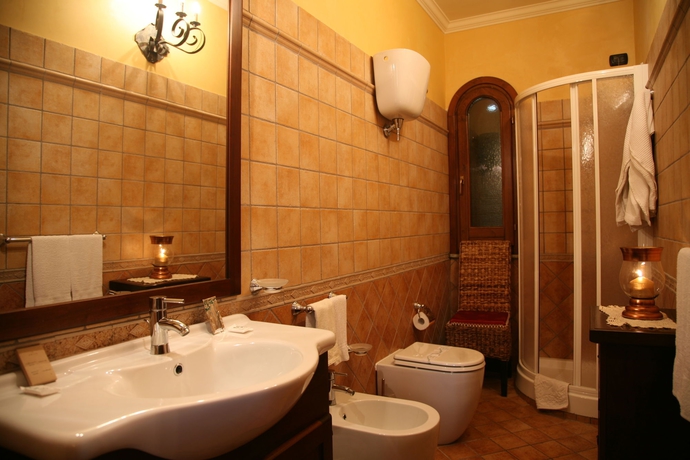 Imagen de la habitación del Hotel Villa Antica. Foto 5