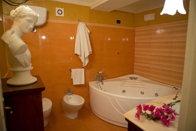 Imagen de la habitación del Hotel Villa Antica. Foto 6