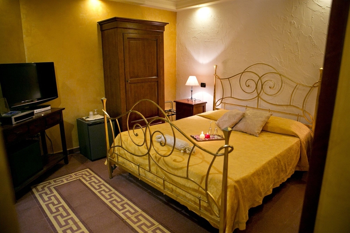 Imagen de la habitación del Hotel Villa Antica. Foto 9