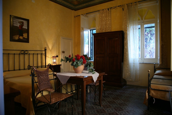 Imagen de la habitación del Hotel Villa Antica. Foto 10