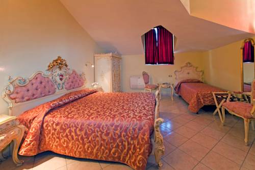 Imagen de la habitación del Hotel Villa Antica, Quadrivio. Foto 9