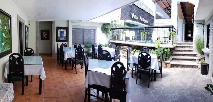 Imagen del bar/restaurante del Hotel Villa Antigua, San Salvador. Foto 10