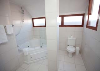 Imagen de la habitación del Hotel Villa Antigua, Sucre. Foto 7