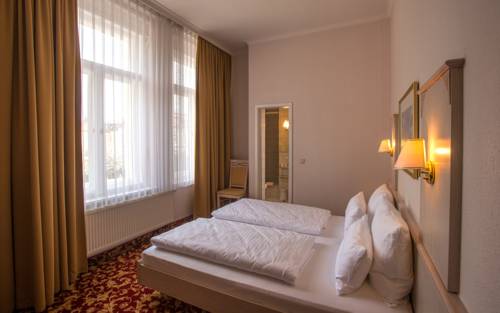 Imagen de la habitación del Hotel Villa Antonia. Foto 8