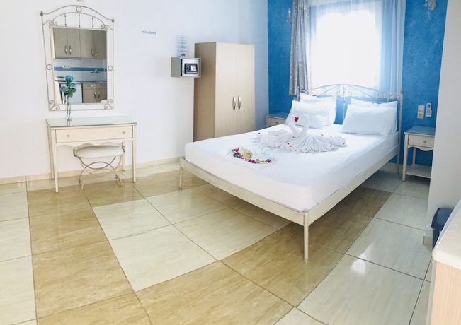 Imagen de la habitación del Hotel Villa Antonis, Maras. Foto 10