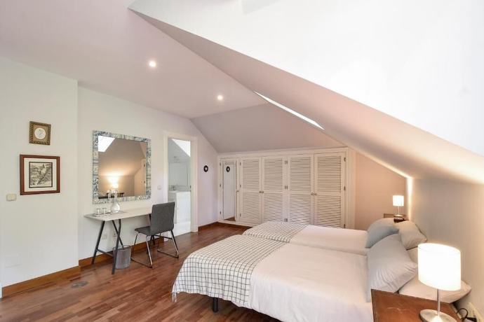 Imagen de la habitación del Hotel Villa Antumalal. Foto 13