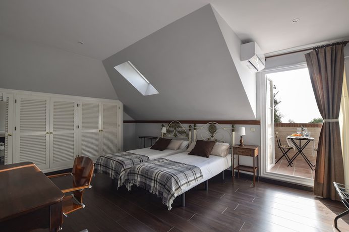 Imagen de la habitación del Hotel Villa Antumalal. Foto 17