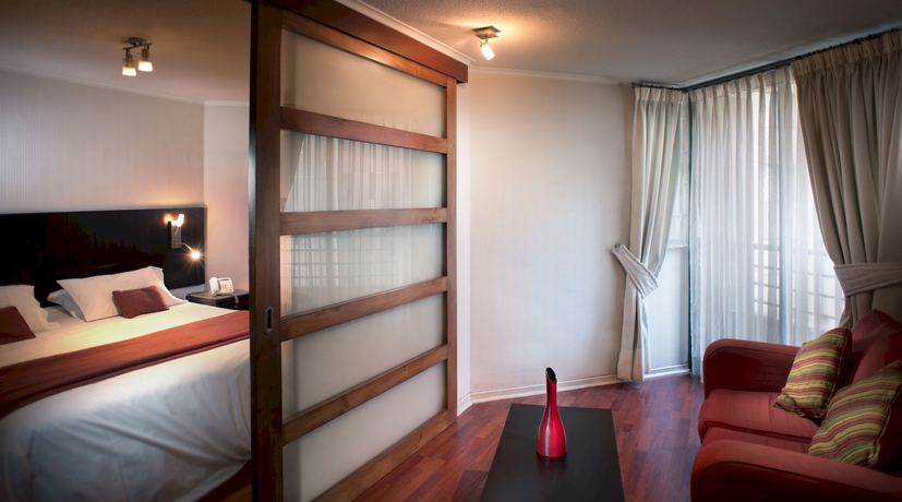 Imagen de la habitación del Hotel Villa Apartments Santiago. Foto 7