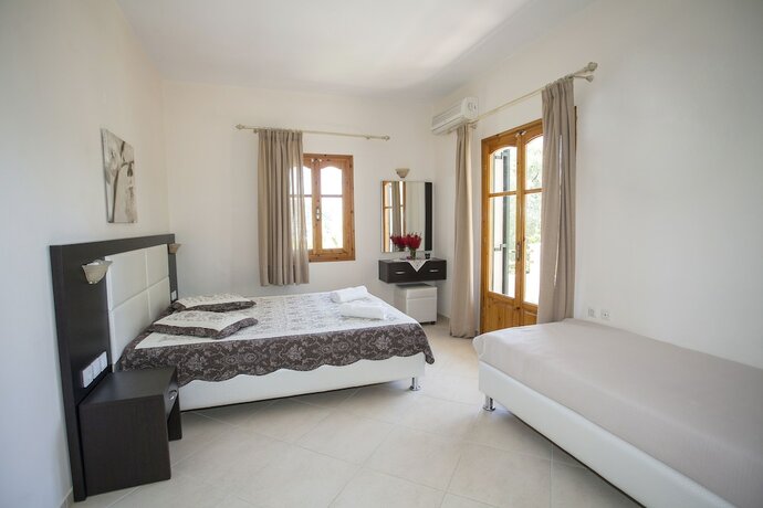 Imagen de la habitación del Hotel Villa Apollo Parga. Foto 15