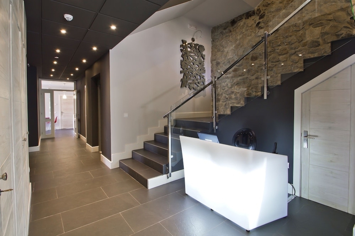 Imagen de los interiores del Hotel Villa Arce. Foto 17