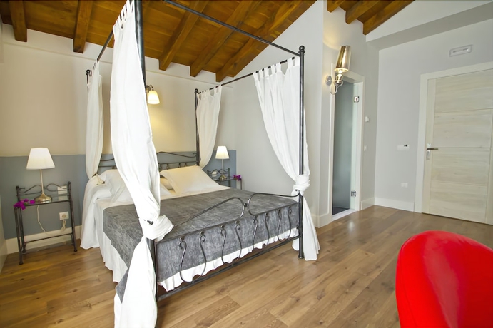 Imagen de la habitación del Hotel Villa Arce. Foto 4