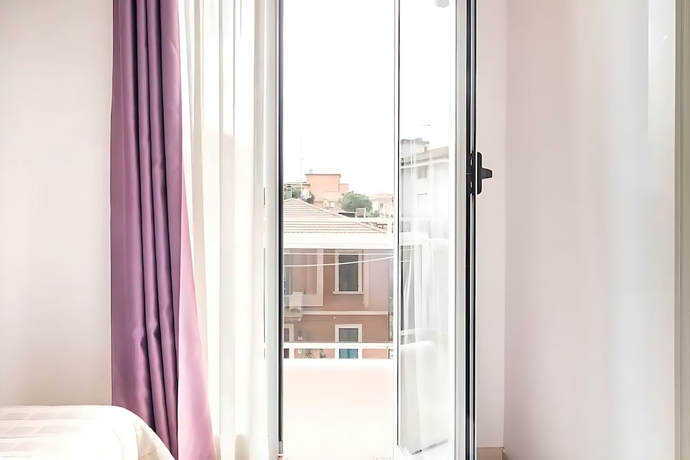 Imagen de la habitación del Hotel Villa Argia. Foto 11
