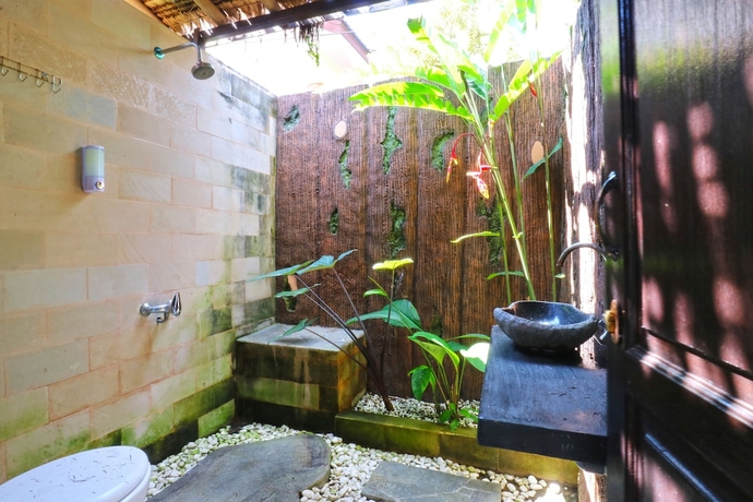 Imagen de la habitación del Hotel Villa Aries Biru. Foto 6