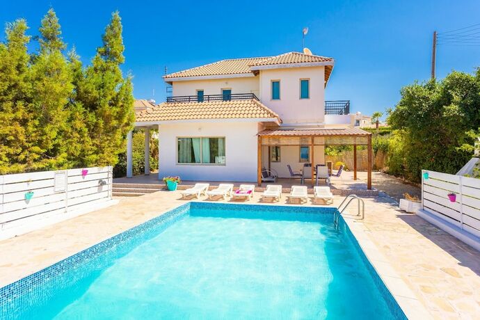 Imagen de la habitación del Hotel Villa Aristotle in Peyia. Foto 19