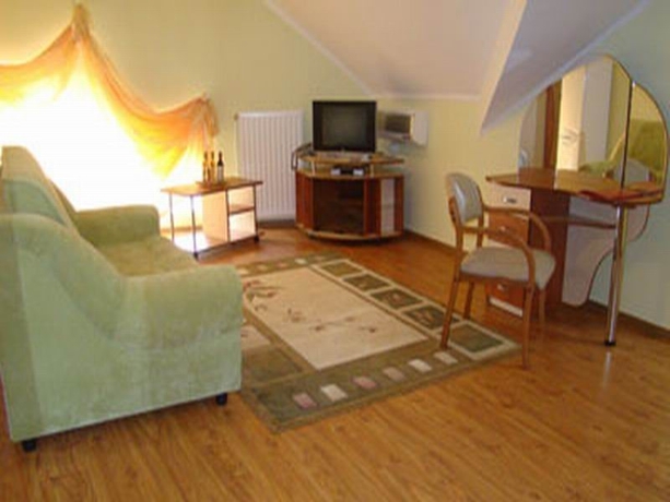 Imagen general del Hotel Villa Arus. Foto 7